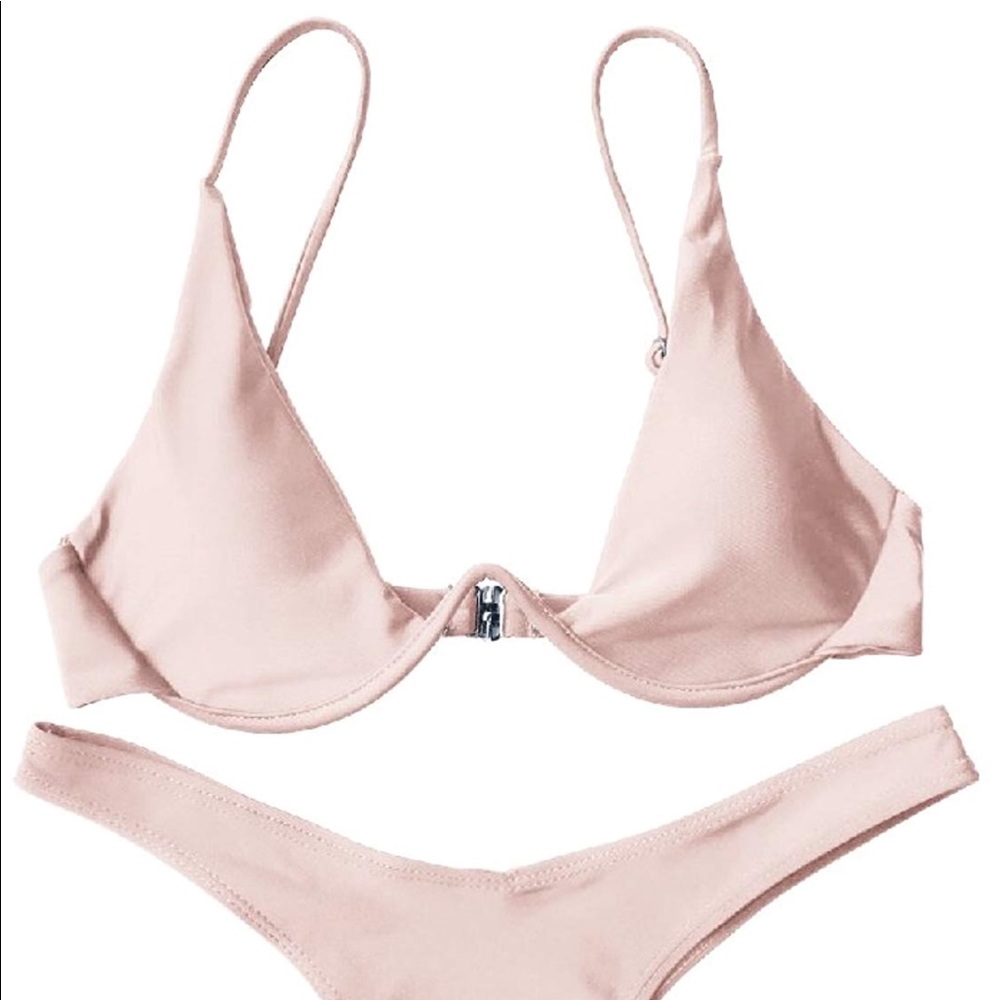 Sexy bikini with cheeky bottoms